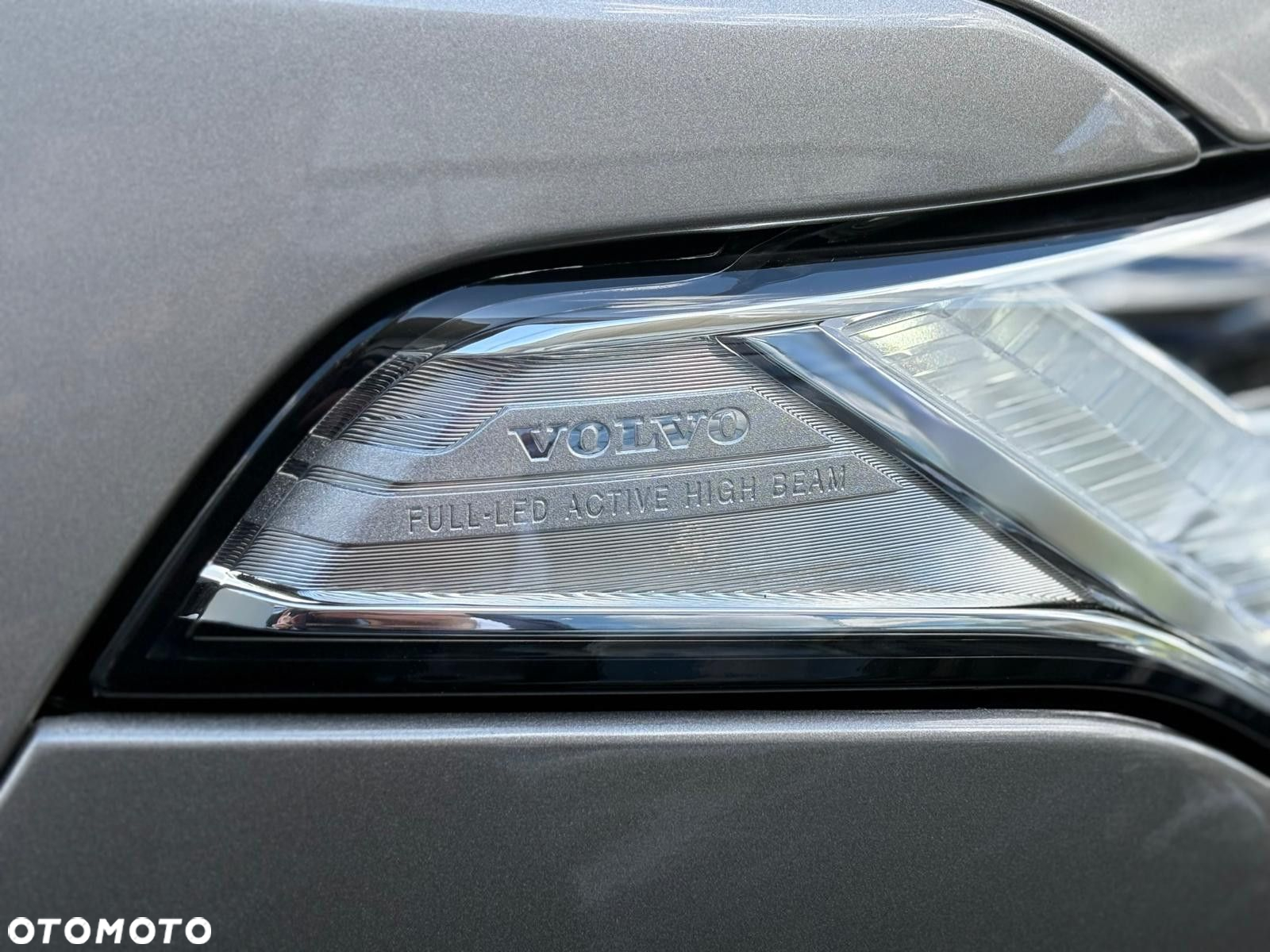Volvo XC 90 - 38