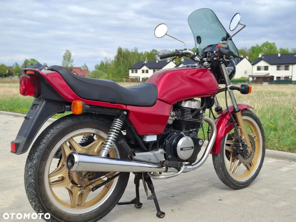 Honda CB - 3