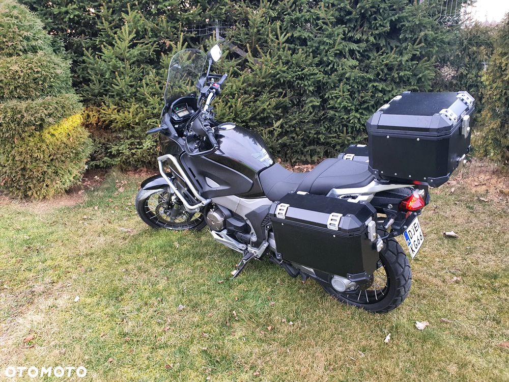 Honda VFR - 5