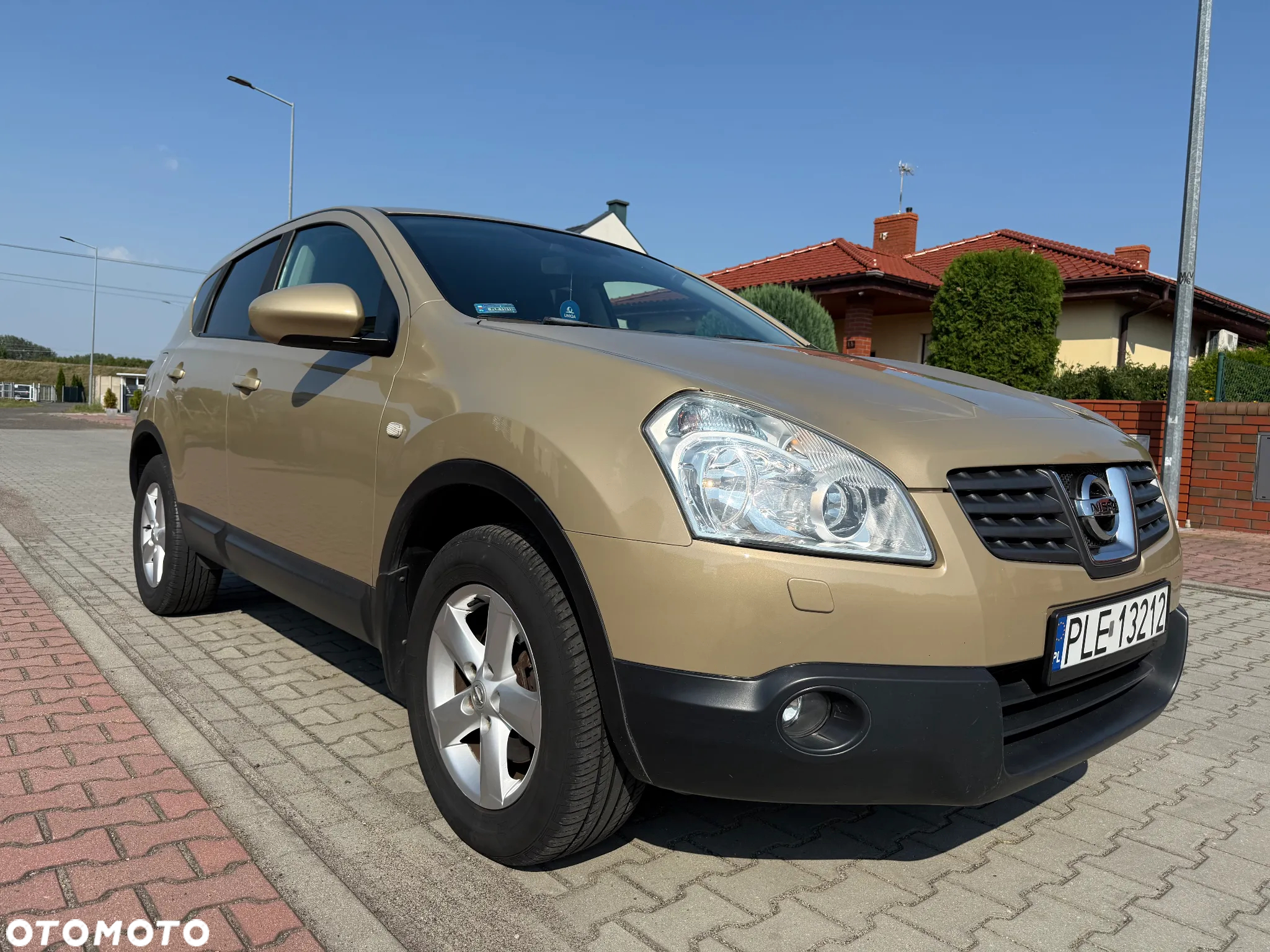 Nissan Qashqai - 11