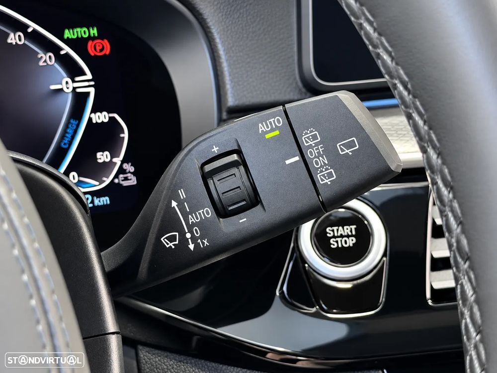 BMW 520 e Pack M - 26