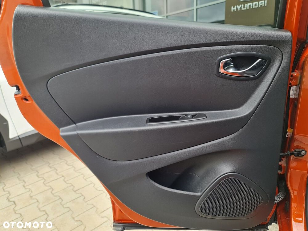 Renault Captur 1.2 Energy TCe Limited - 34