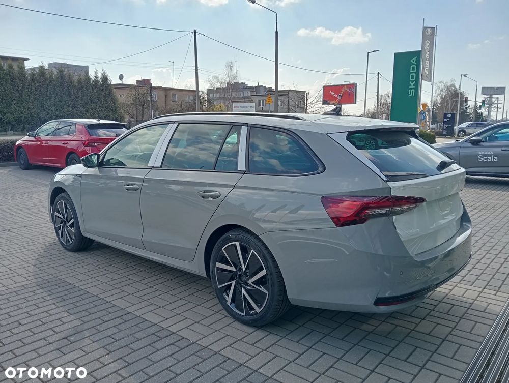 Skoda Octavia 1.5 TSI mHEV Sportline DSG - 5