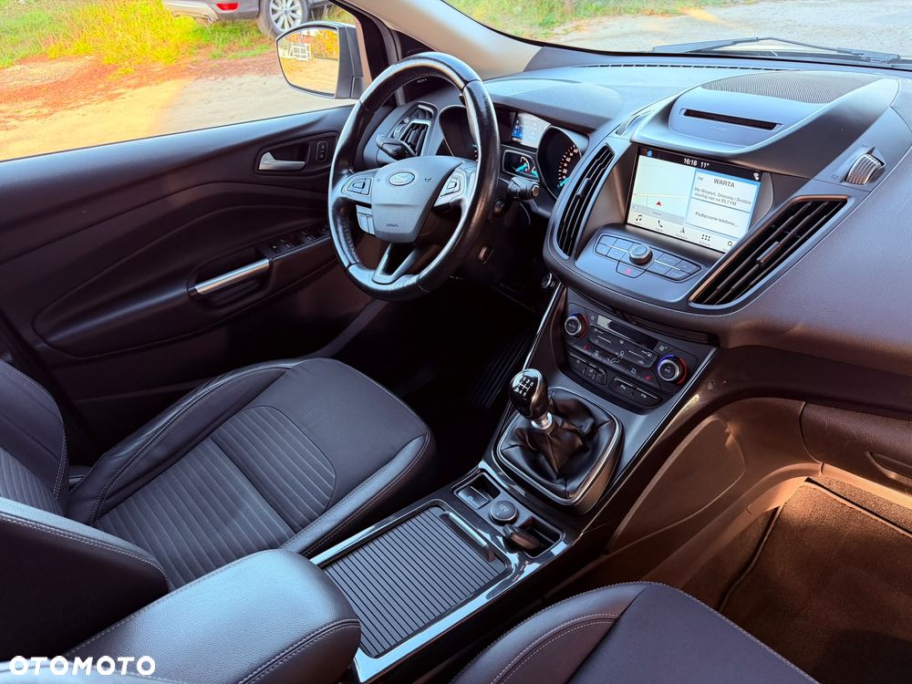 Ford Kuga - 16