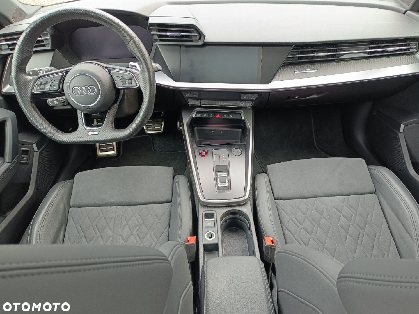 Audi RS3 Sportback - 28