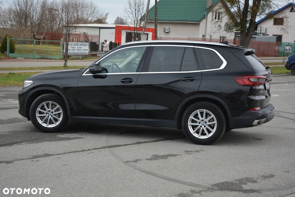 BMW X5 xDrive40i - 16
