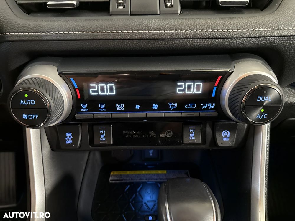 Toyota RAV4 - 19