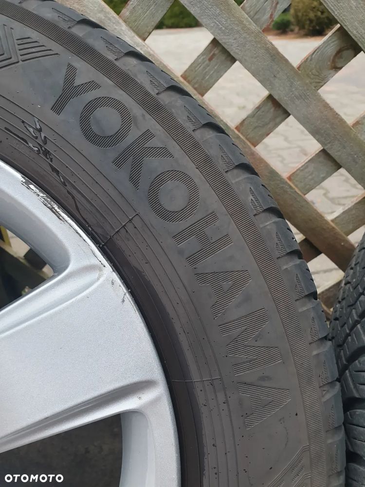 Koła Zimowe Felgi Aluminiowe Peugeot 3008 I 4x108 Yokohama 215/60 R16 6 i 7 mm - 8