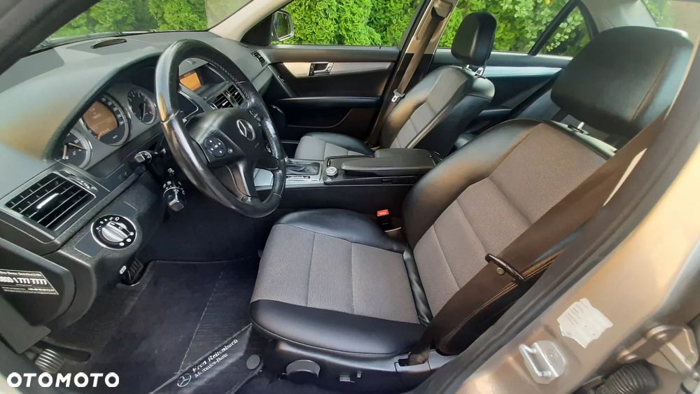 Mercedes-Benz Klasa C 200 Kompressor Automatik Avantgarde - 26