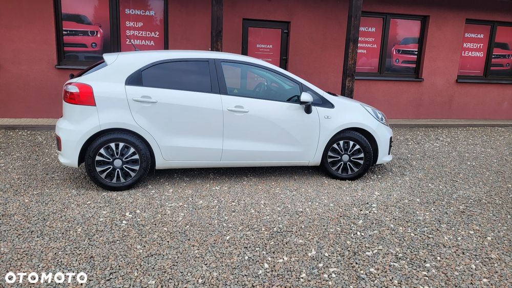 Kia Rio 1.2 Attract - 4