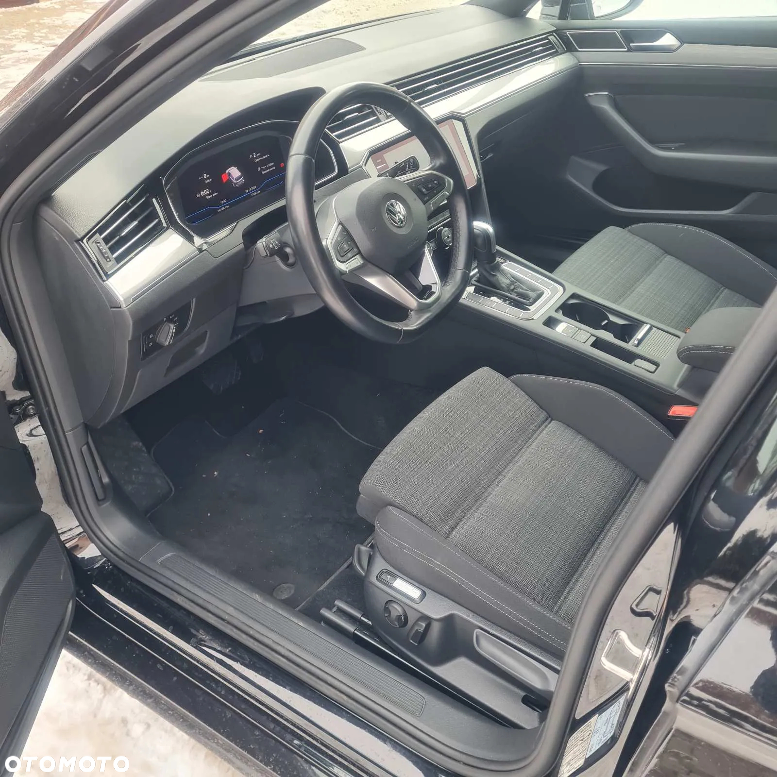 Volkswagen Passat 2.0 TDI Business DSG - 11