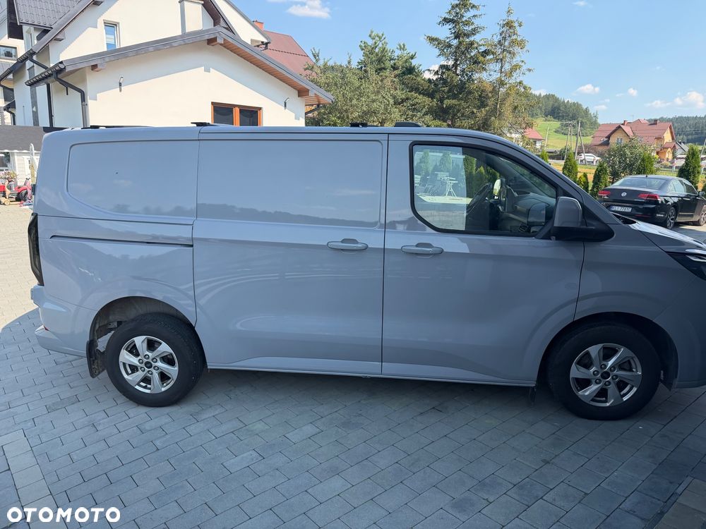 Ford Transit Custom - 10