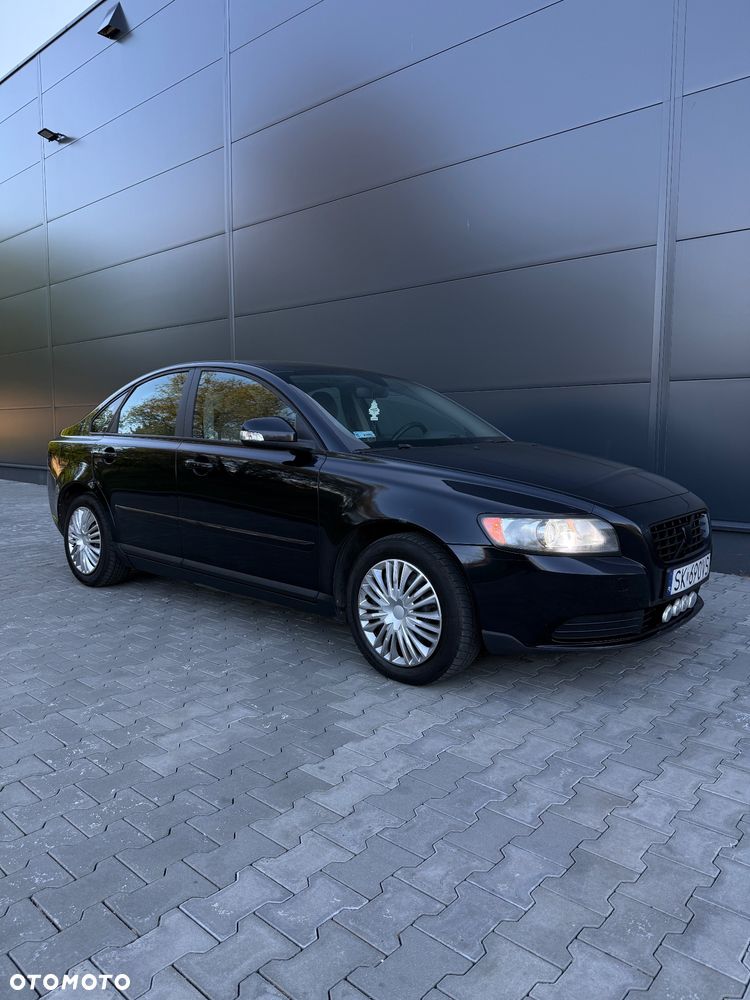 Volvo S40 2.0D Momentum - 3