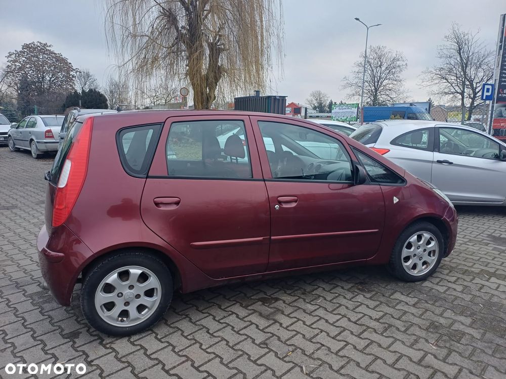 Mitsubishi Colt 1.3 Inform - 4