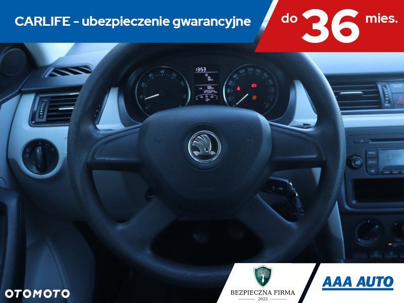 Skoda RAPID - 19