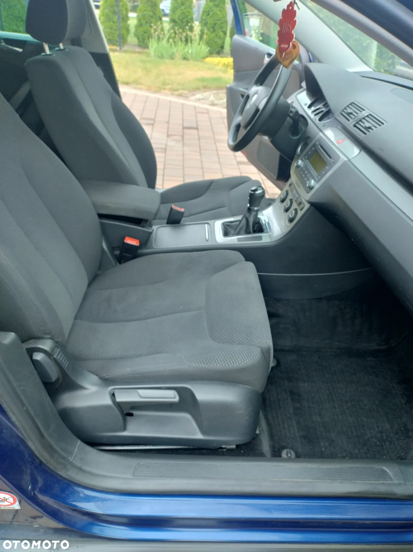Volkswagen Passat 2.0 TDI Comfortline - 12