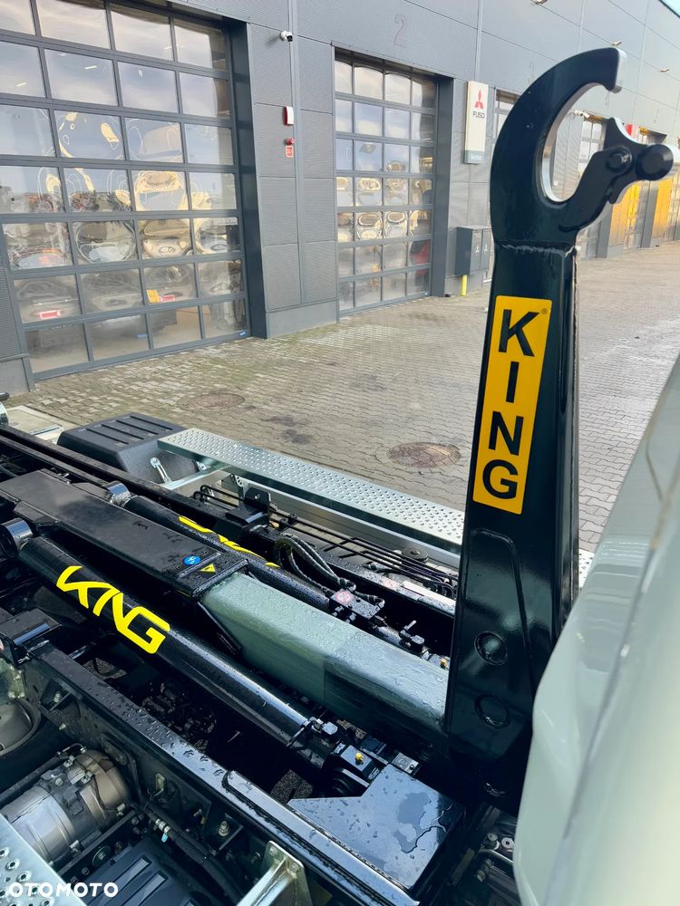 FUSO 9C18 AMT 4x2 - 7