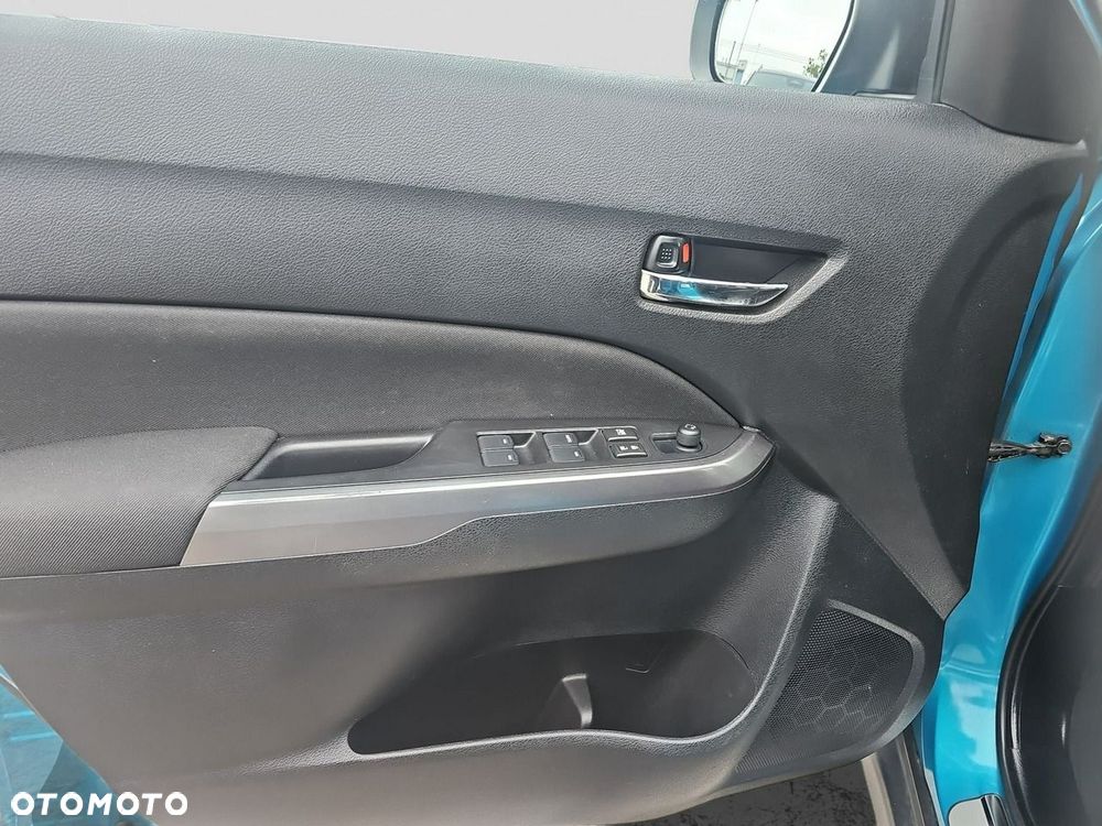 Suzuki Vitara - 20