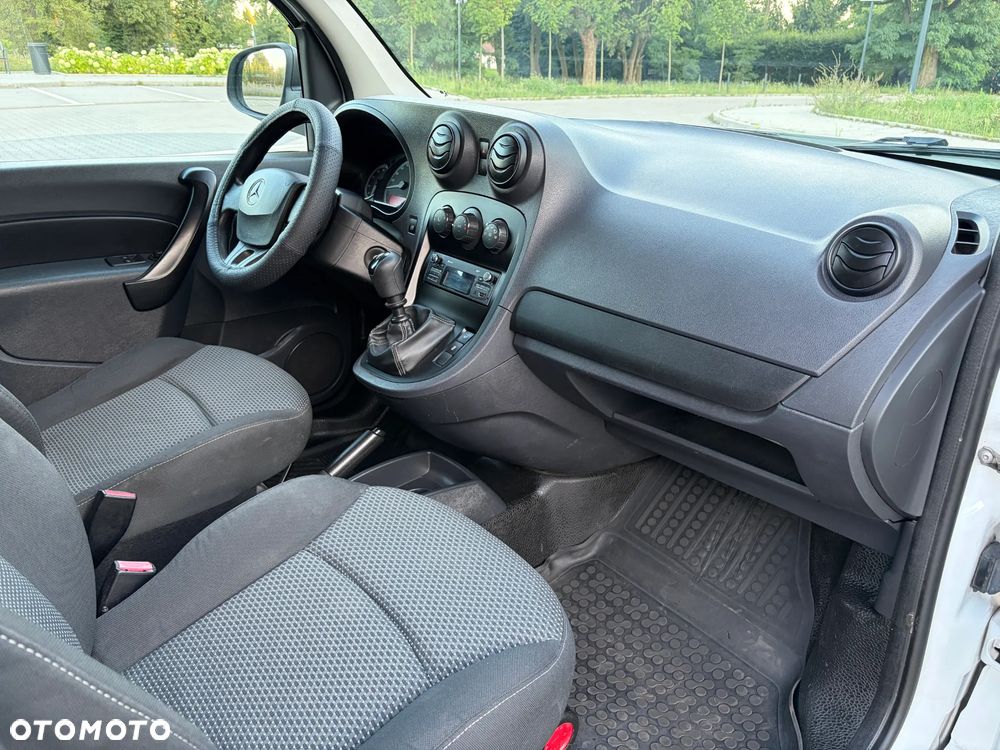 Mercedes-Benz Citan - 11