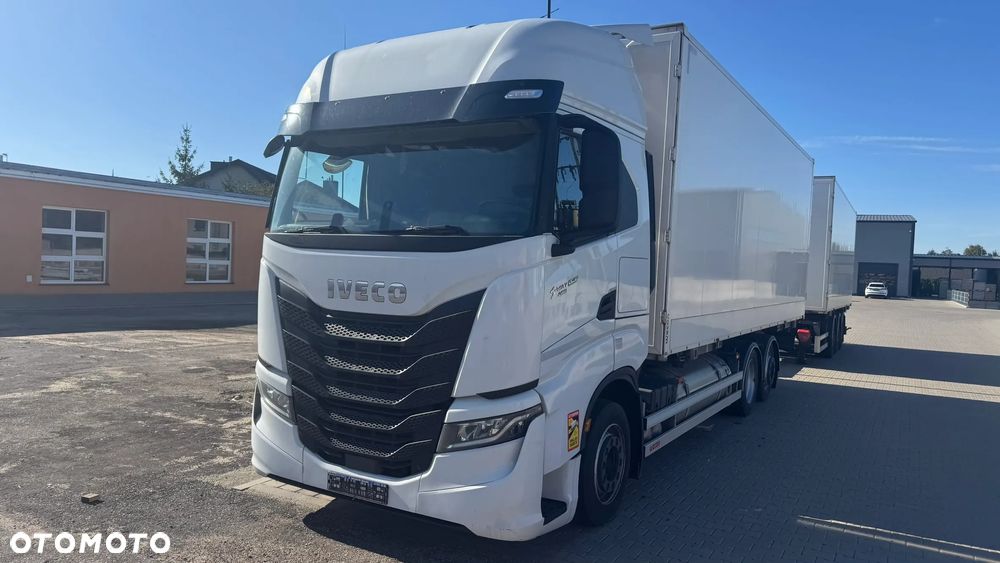 Iveco S-WAY 2LNG - 2