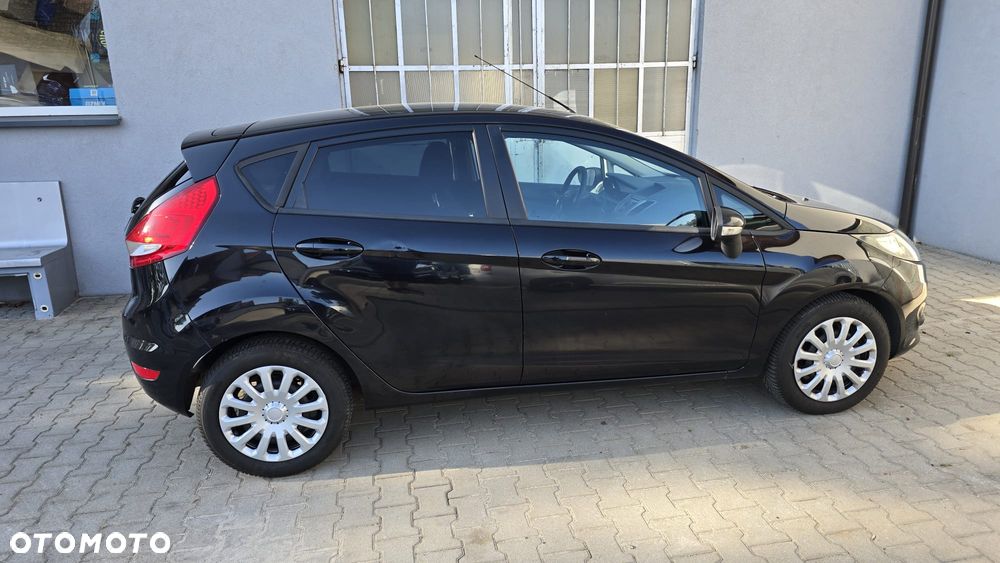 Ford Fiesta 1.25 Trend - 24