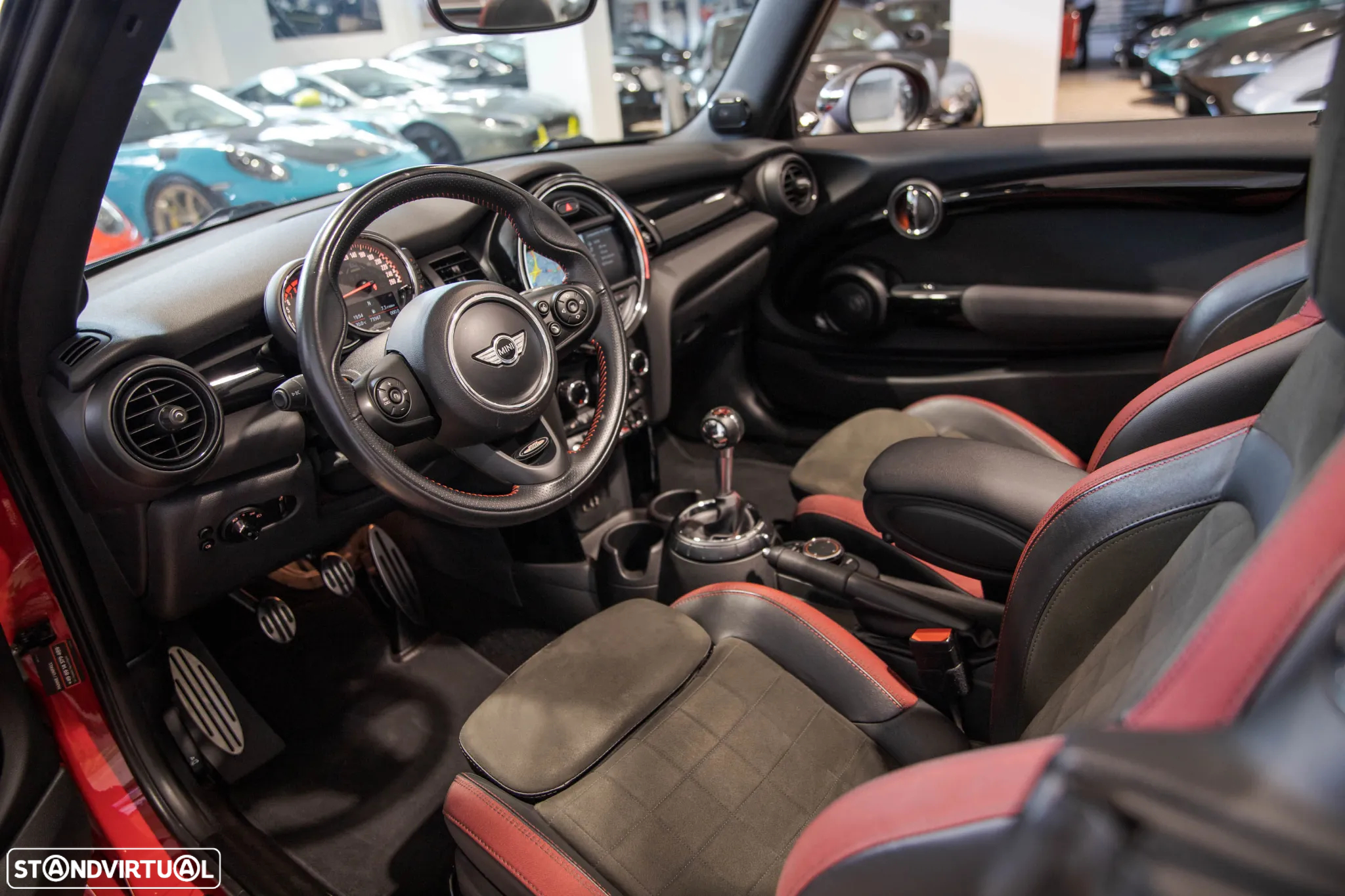 MINI 3 Portas John Cooper Works - 18