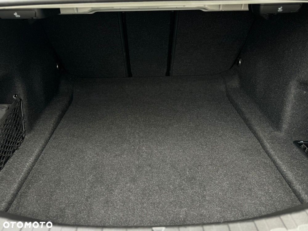 BMW Seria 3 318d M Sport - 17