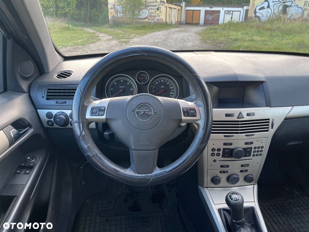 Opel Astra 1.7 CDTI - 18