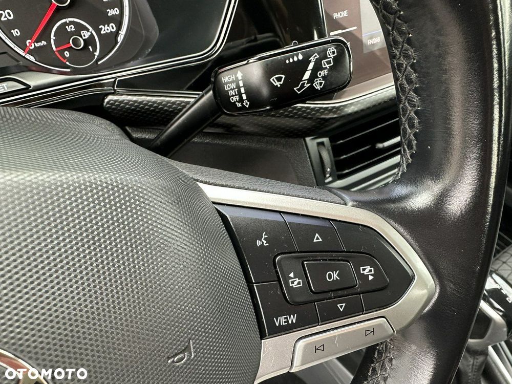 Volkswagen T-Cross 1.0 TSI Life DSG - 23