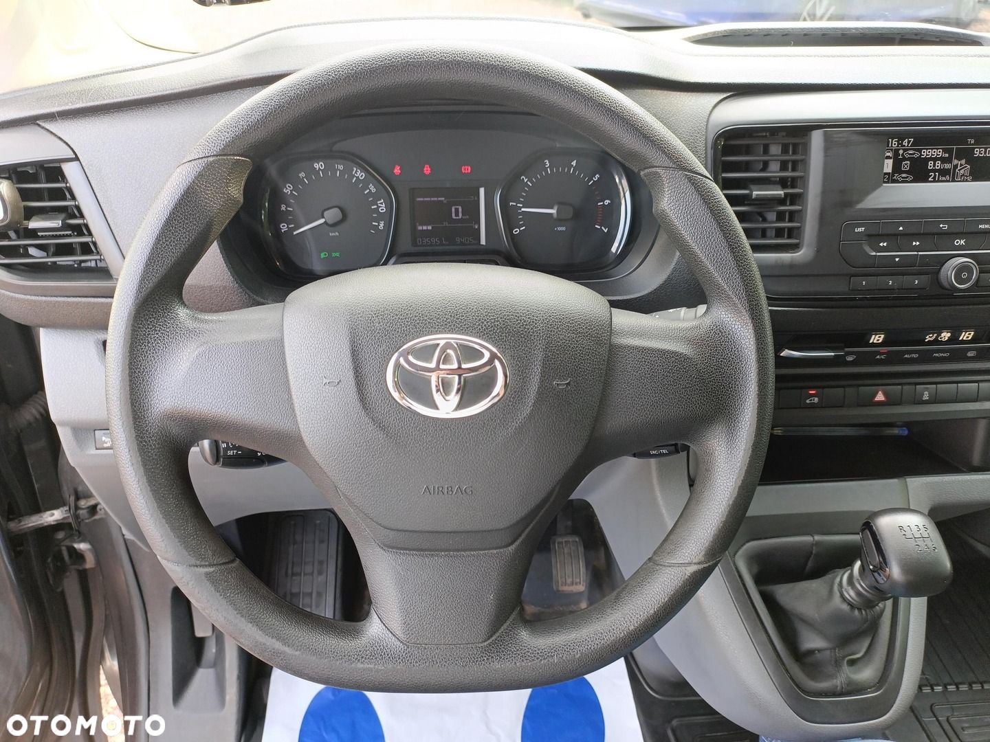 Toyota PROACE - 13