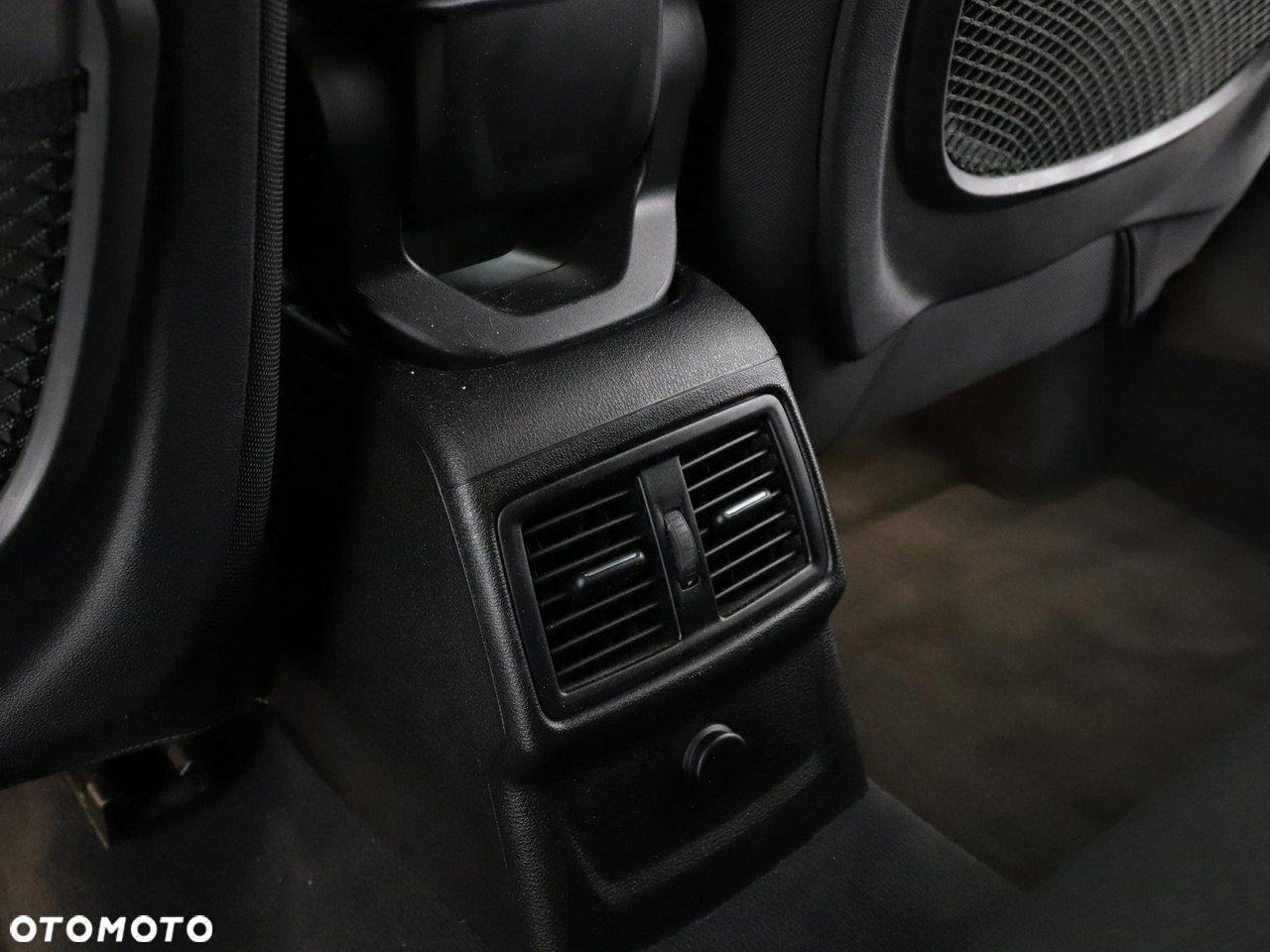 BMW X1 sDrive18d Sport Line - 40