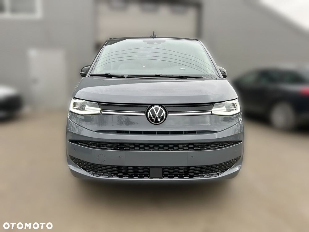 Volkswagen Multivan - 2