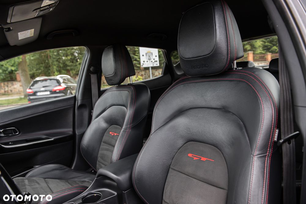 Kia Ceed 1.6 T-GDI GT-Track - 18