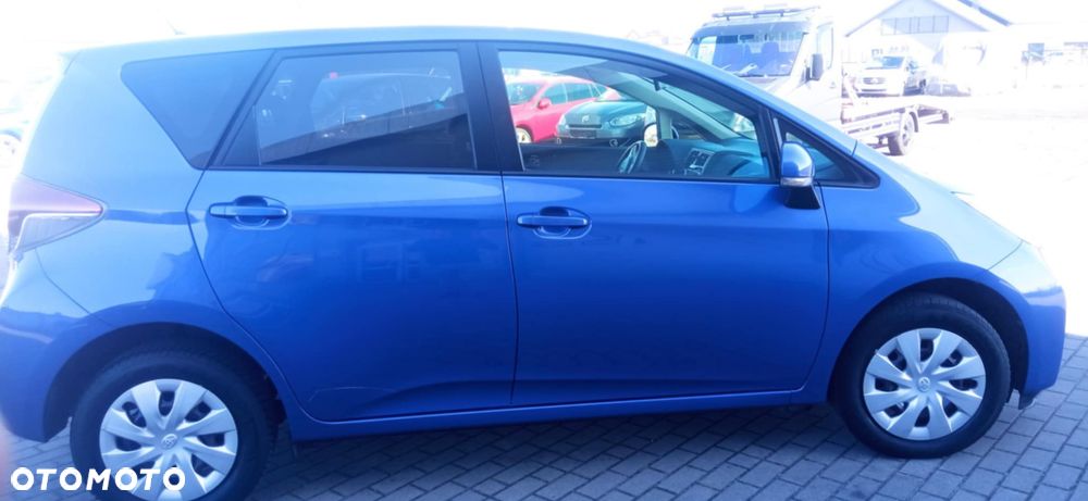 Toyota Verso S 1.33 Active - 5