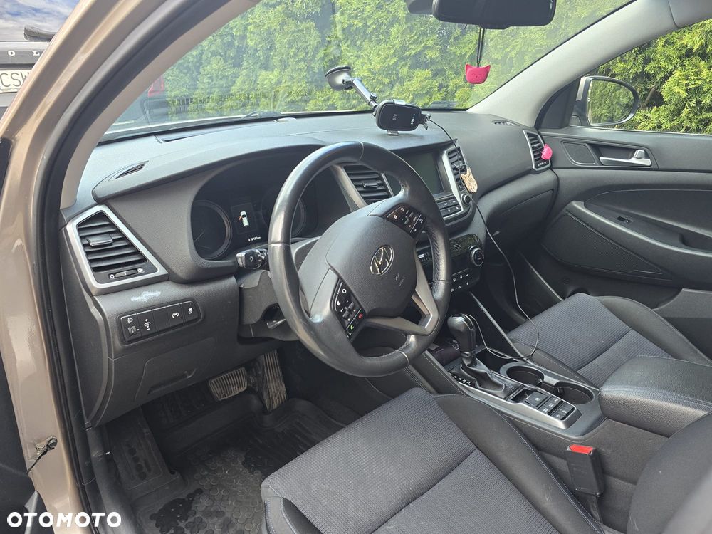 Hyundai Tucson 1.7 CRDI BlueDrive Style 2WD DCT - 8