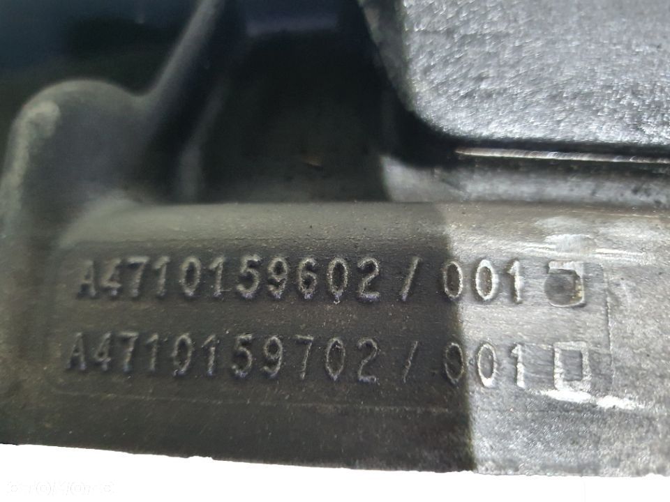OBUDOWA POKRYWA ROZRZĄDU MERCEDES ACTROS MP4 EURO 6 A4710159602 / A4710159702 - 3