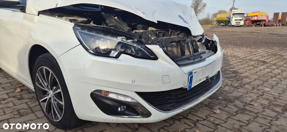 Peugeot 308 1.2 PureTech Active S&S - 5