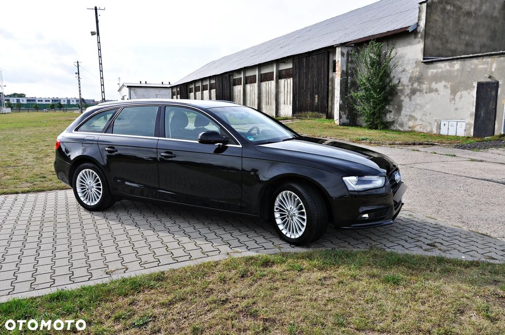 Audi A4 Avant 2.0 TDI ultra - 11
