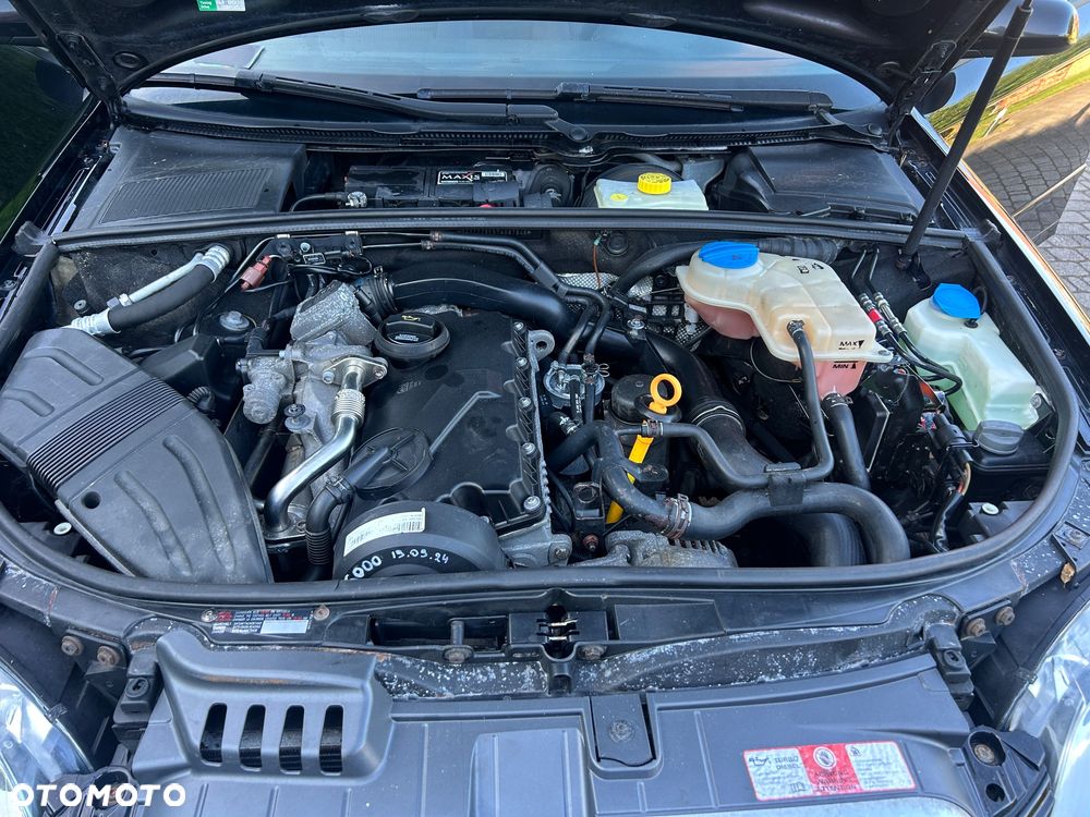 Audi A4 Avant 2.0 TDI DPF - 13