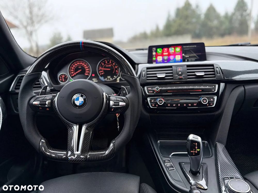 BMW Seria 3 330i xDrive Advantage - 8