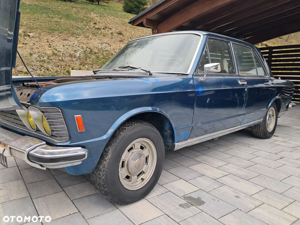Fiat 130 - 24