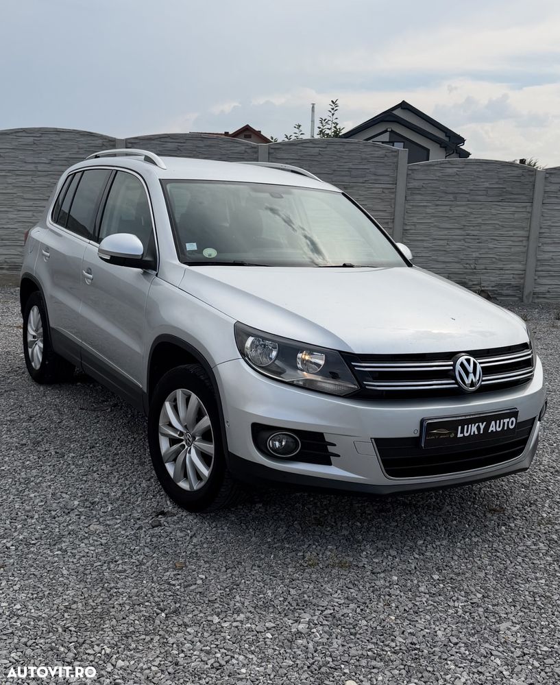 Volkswagen Tiguan - 2