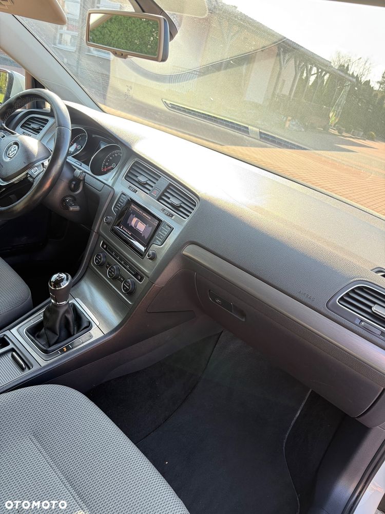 Volkswagen Golf 1.6 BlueTDI Comfortline - 5