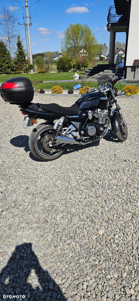 Yamaha XJR - 2