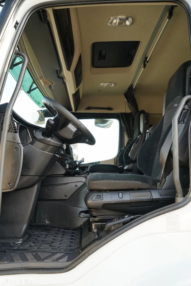 Mercedes-Benz ACTROS 2543 / PODEA DE TRACȚIE / 6X2 / DIRECȚIE / PUNTE RIDICATĂ - 23