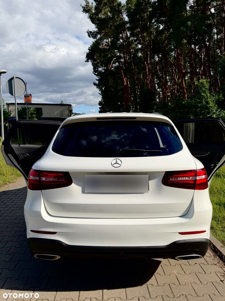 Mercedes-Benz GLC - 13