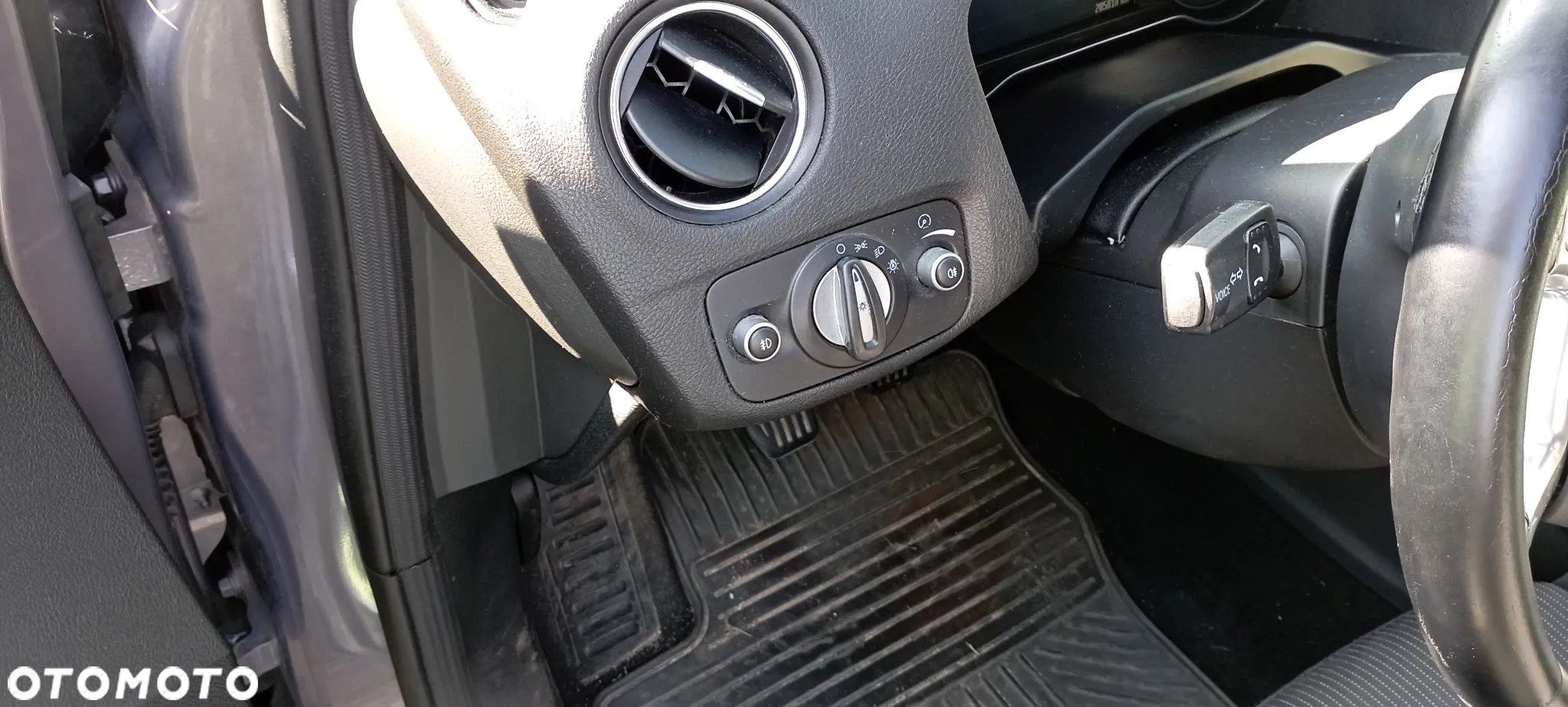 Ford Mondeo 1.6 T Ambiente - 11