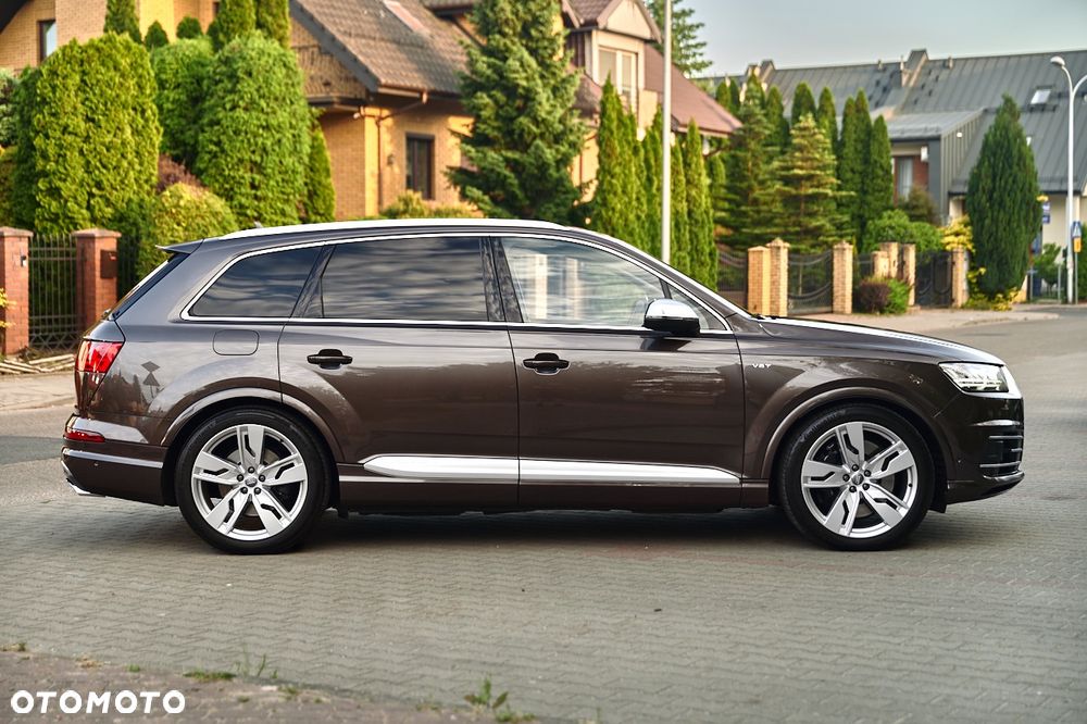 Audi SQ7 - 12