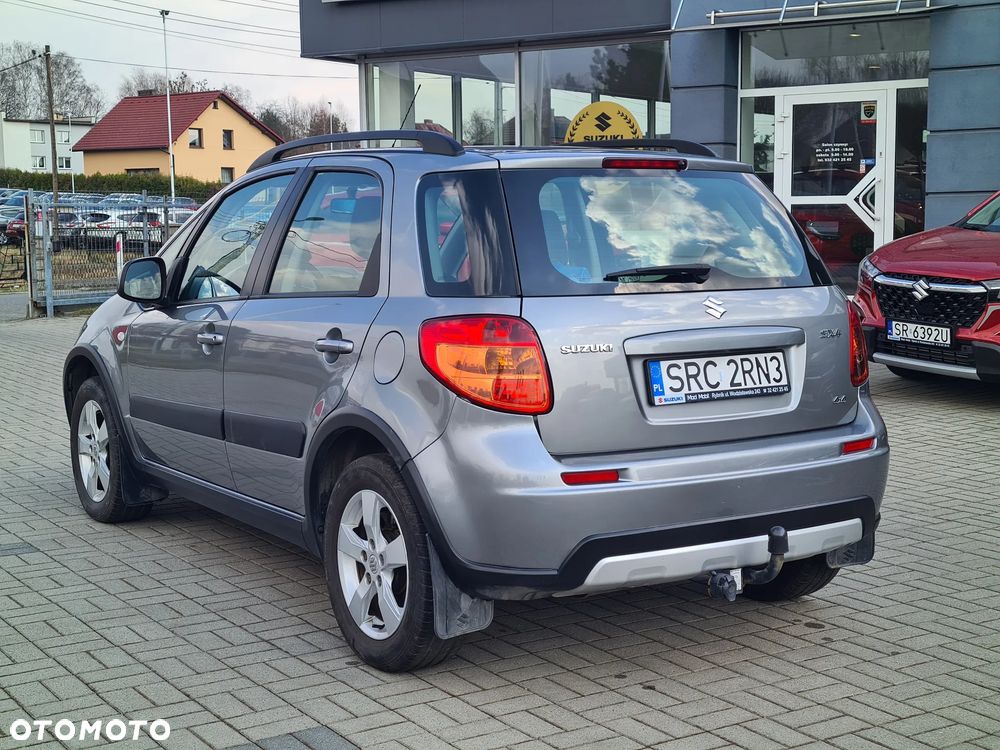 Suzuki SX4 1.6 Comfort Plus 4WD - 6
