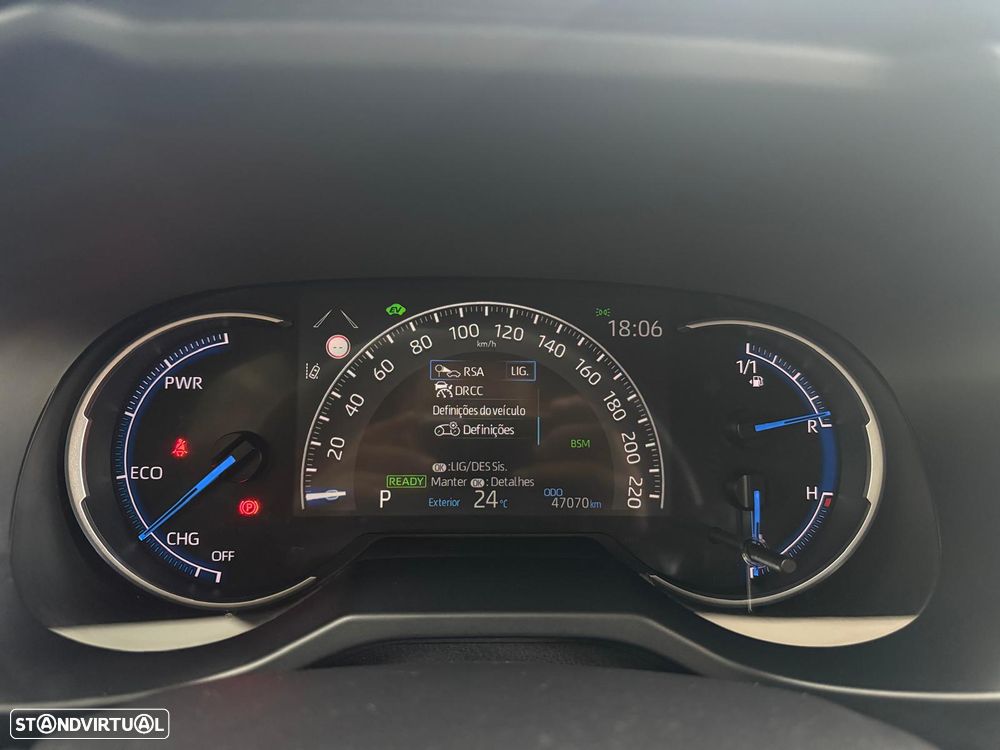 Toyota RAV4 2.5 HDF Square Collection - 16